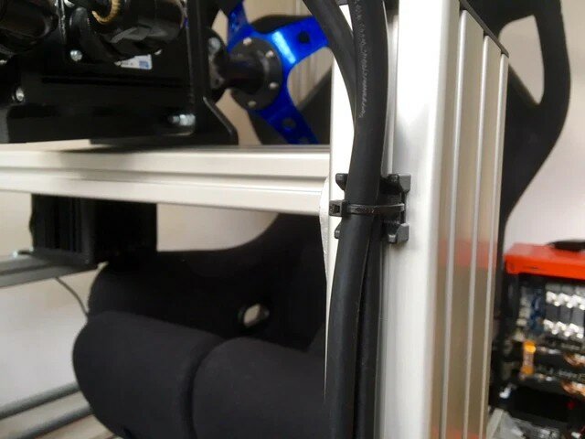 Cross-cable binder