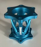 Universal main wheel hub